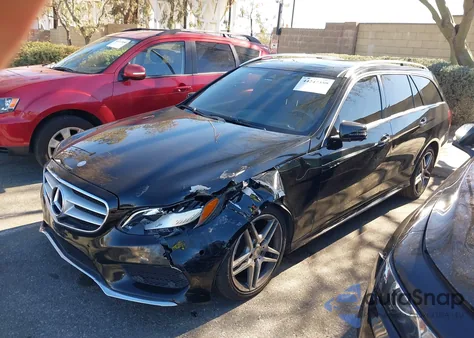 2016 Mercedes-Benz E 350 4Matic z USA, uszkodzony, nr VIN WDDHH8JB7GB333326
